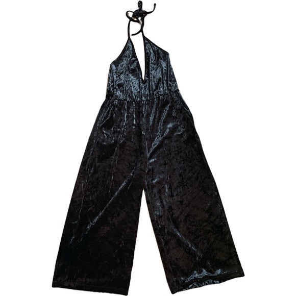 Velvet Jumpsuit - Picture 4 of 5